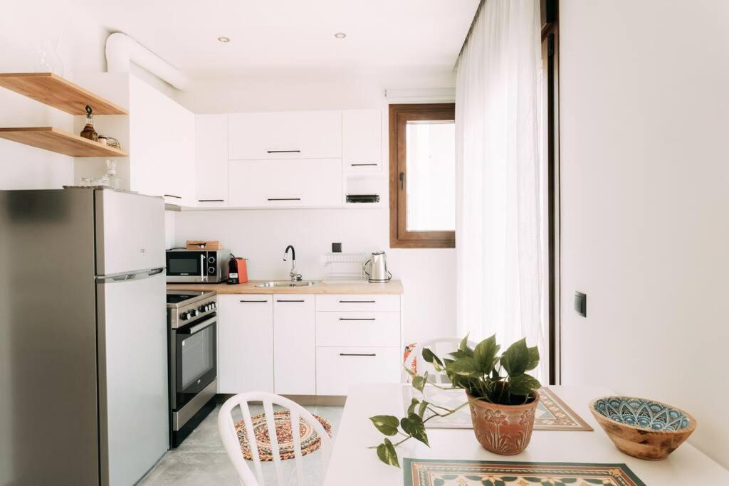 Glamorous Studio Near Center Candia Esterno foto