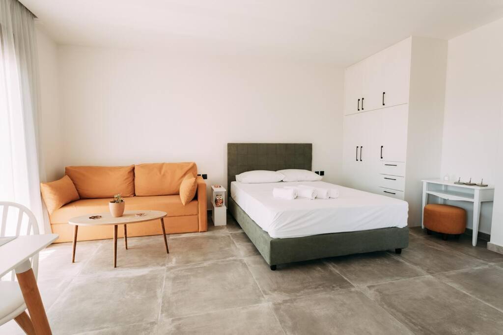 Glamorous Studio Near Center Candia Esterno foto